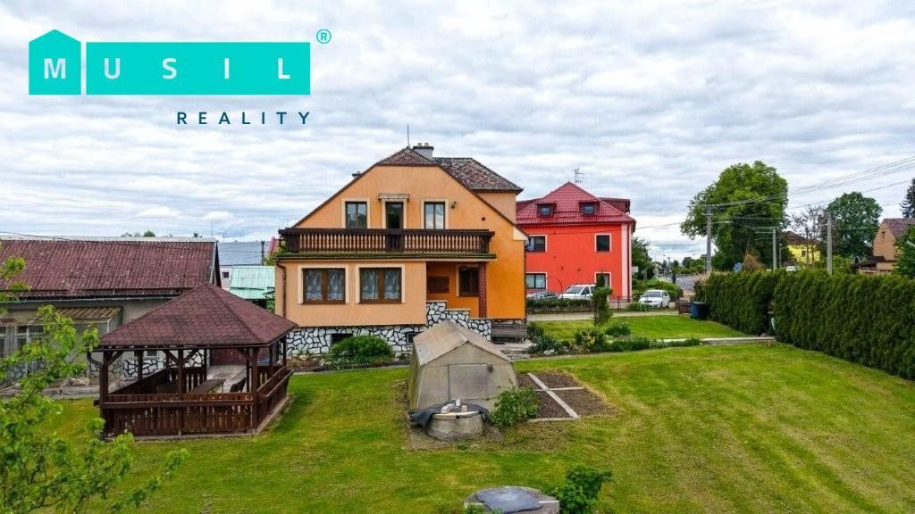 Prodej nemovitosti 300 m² - foto 4