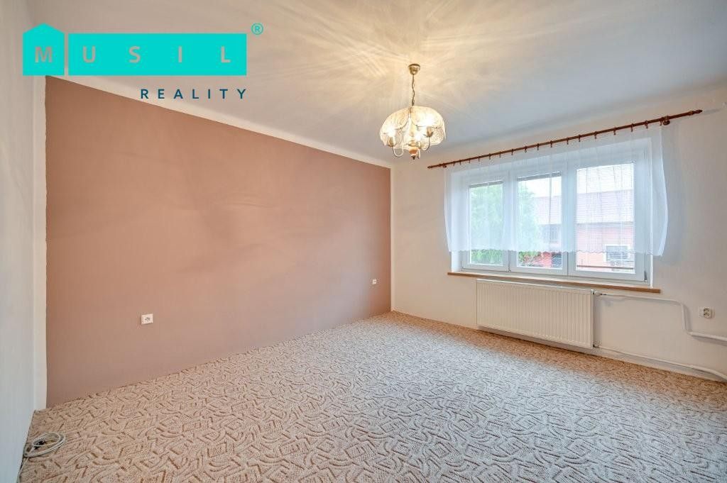 Prodej nemovitosti 300 m² - foto 10