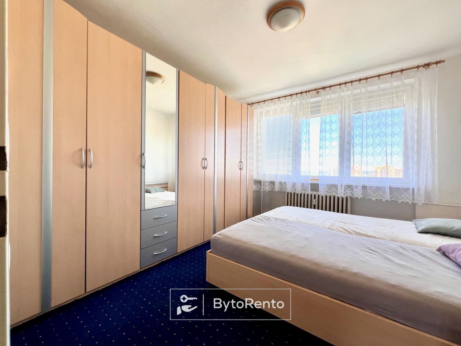 Pronájem bytu 2+1 57 m² - foto 10