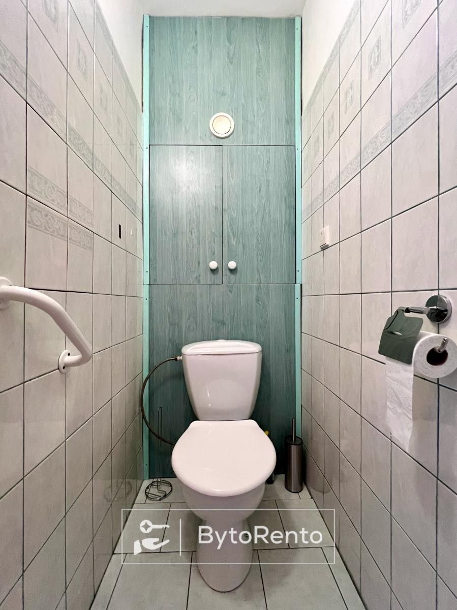 Pronájem bytu 2+1 57 m² - foto 16