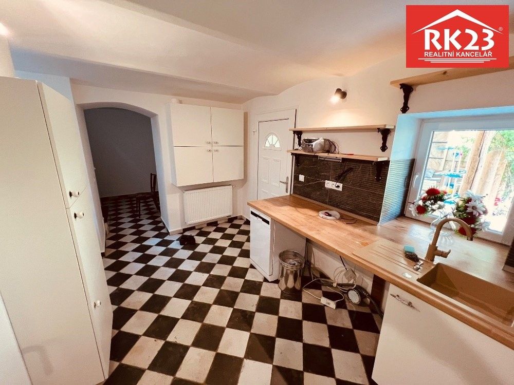 Pronájem komerčního prostoru 58 m² - foto 11