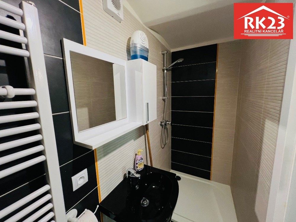 Pronájem komerčního prostoru 58 m² - foto 13