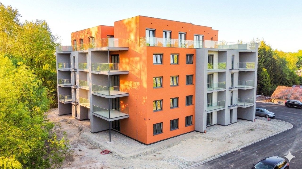 Prodej bytu 1+kk 48 m² - foto 1