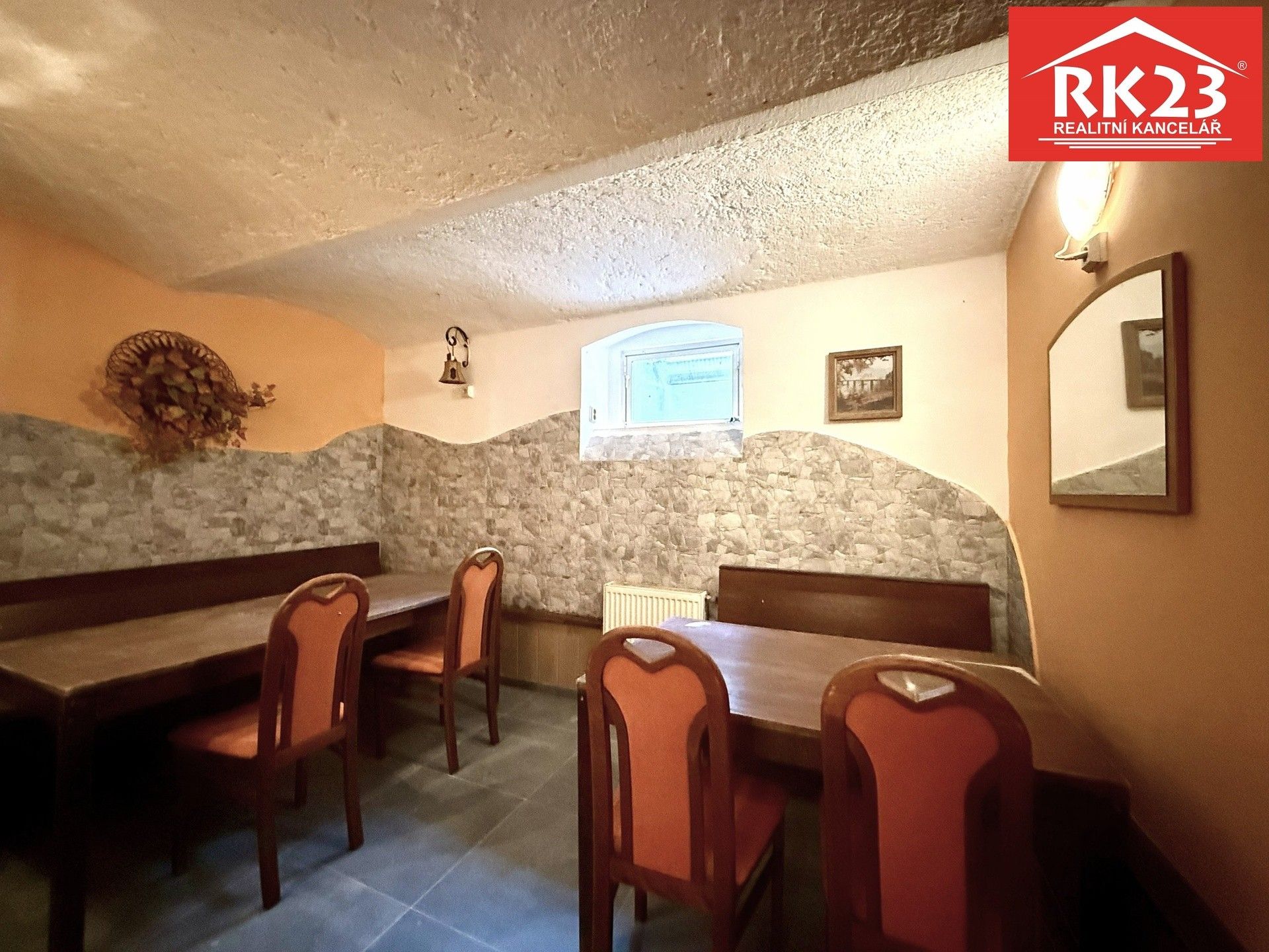 Pronájem komerčního prostoru 100 m² - foto 14