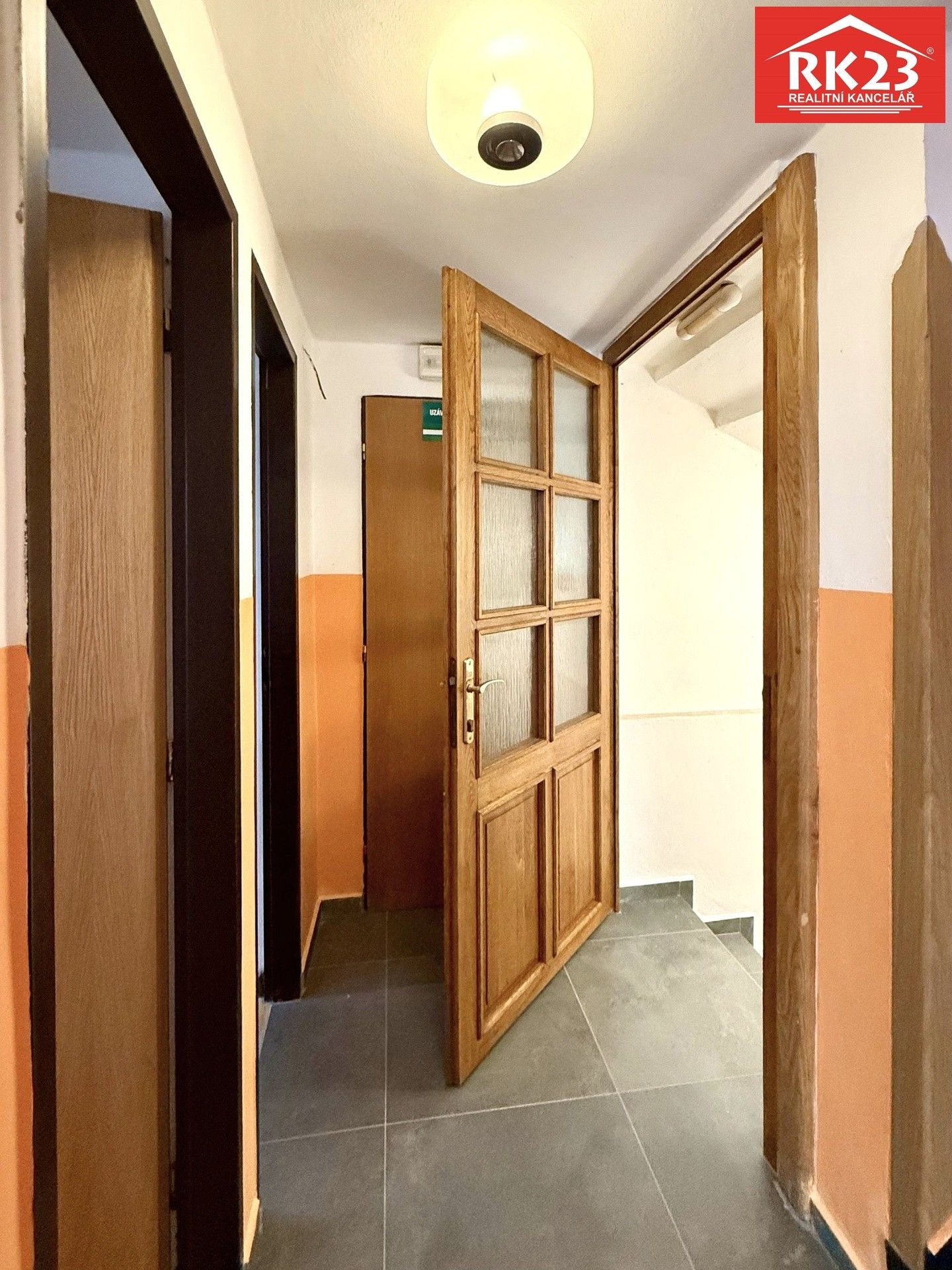 Pronájem komerčního prostoru 100 m² - foto 17