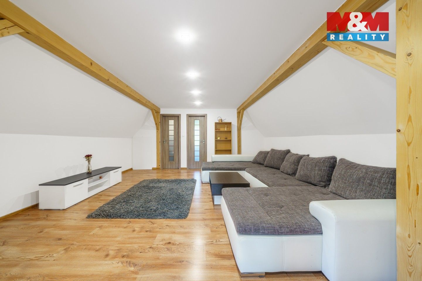 Prodej domu 198 m² - foto 3