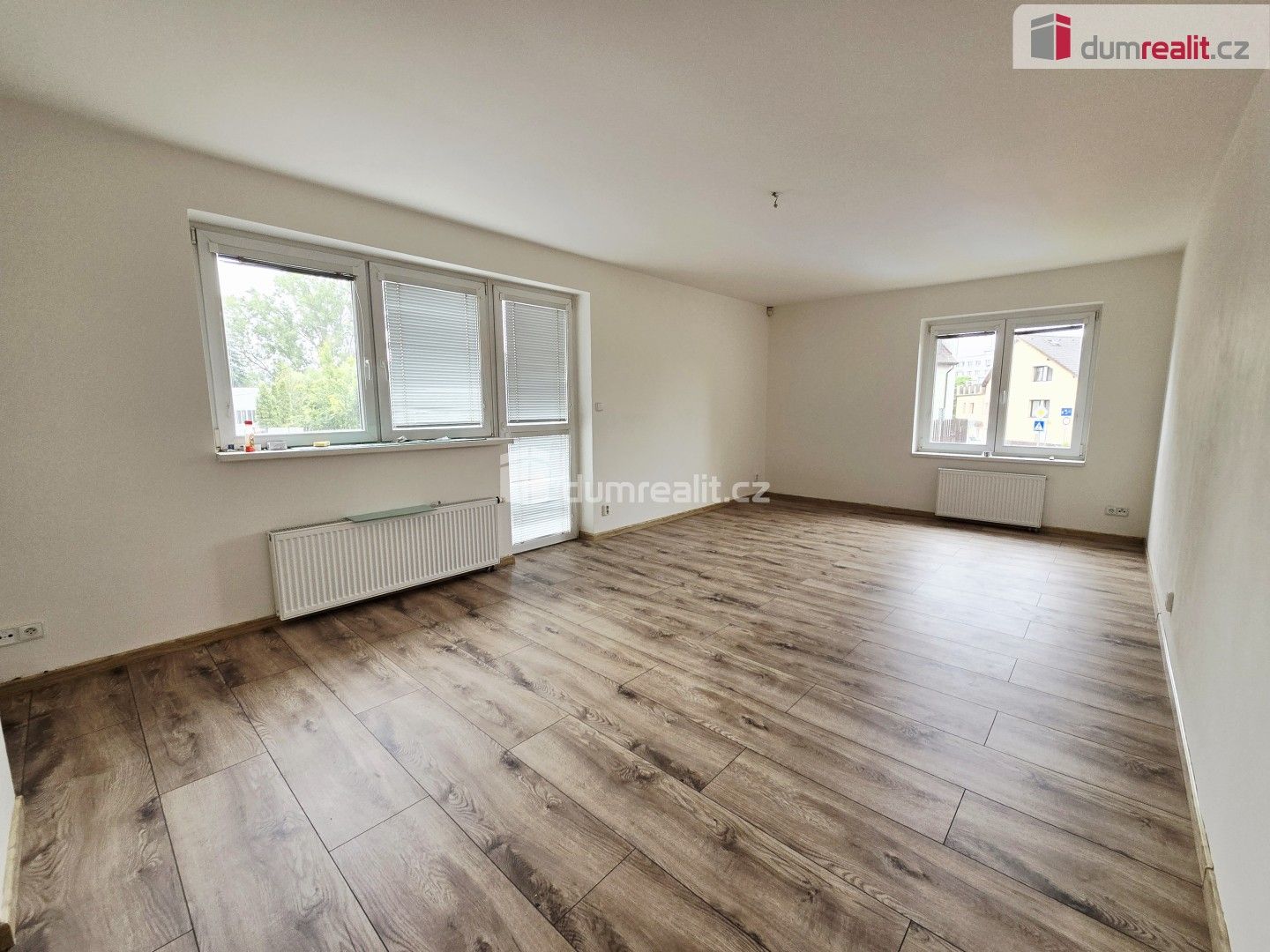 Pronájem bytu 3+kk 98 m² - foto 8