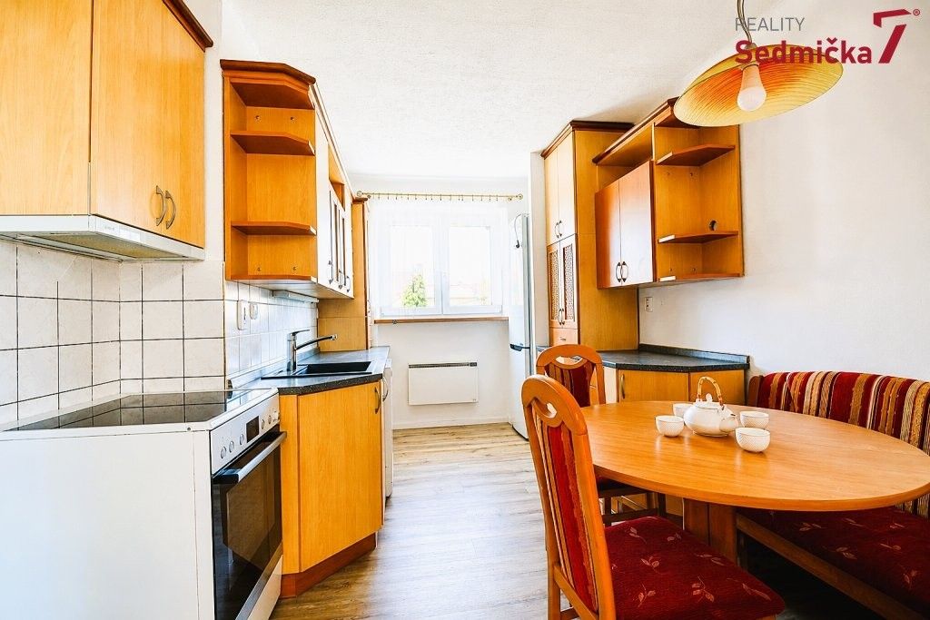 Prodej bytu 2+1 64 m² - foto 1