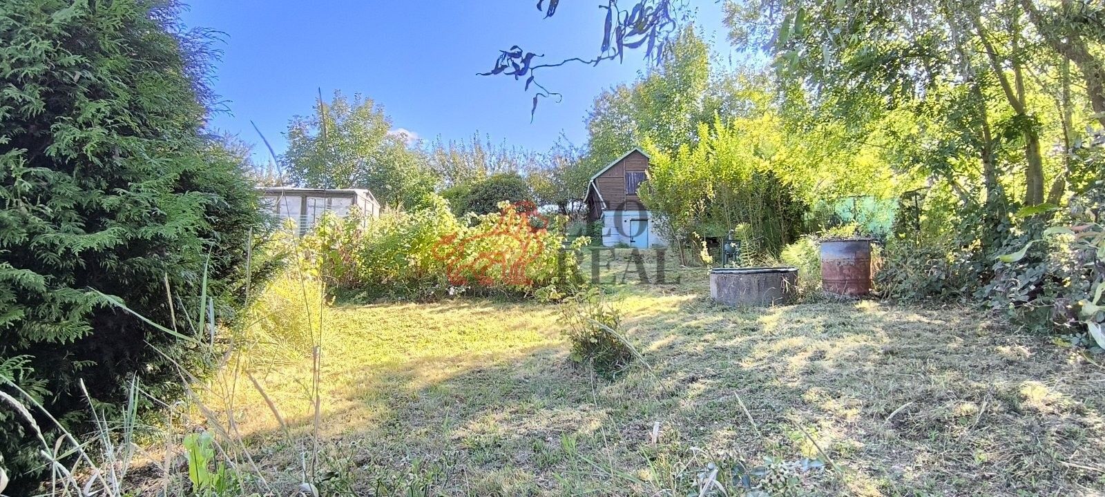 Prodej pozemku 560 m² - foto 1