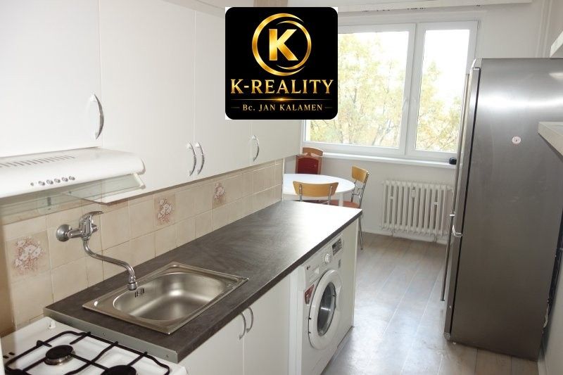 Pronájem bytu 2+1 63 m² - foto 1