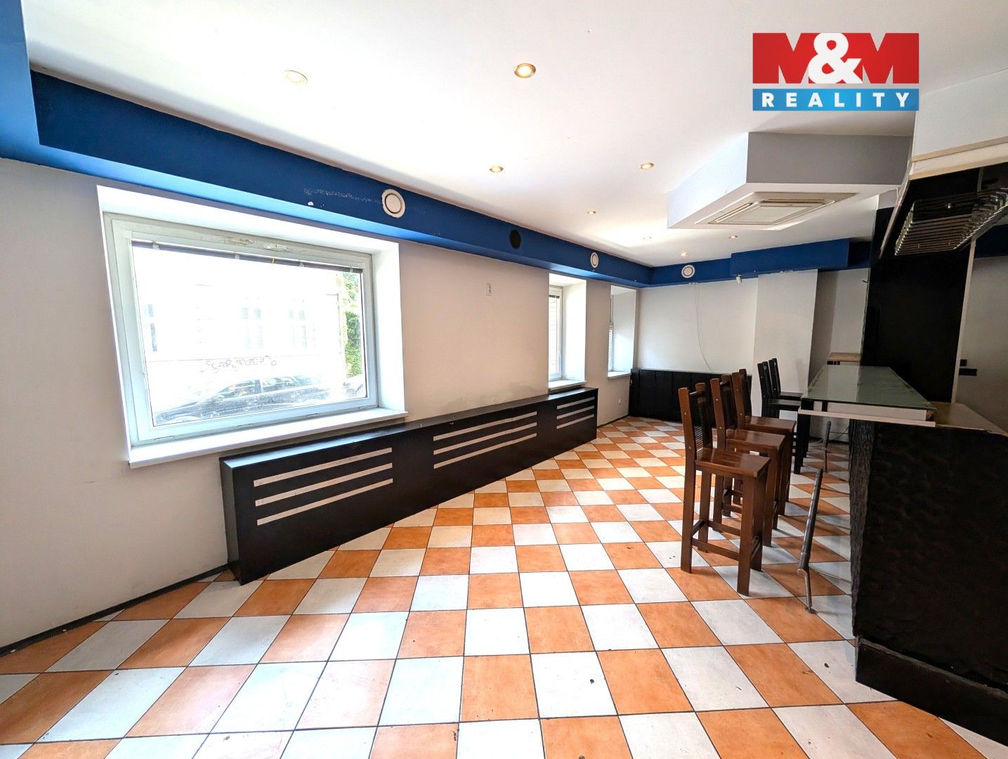 Pronájem komerčního prostoru 125 m² - foto 2