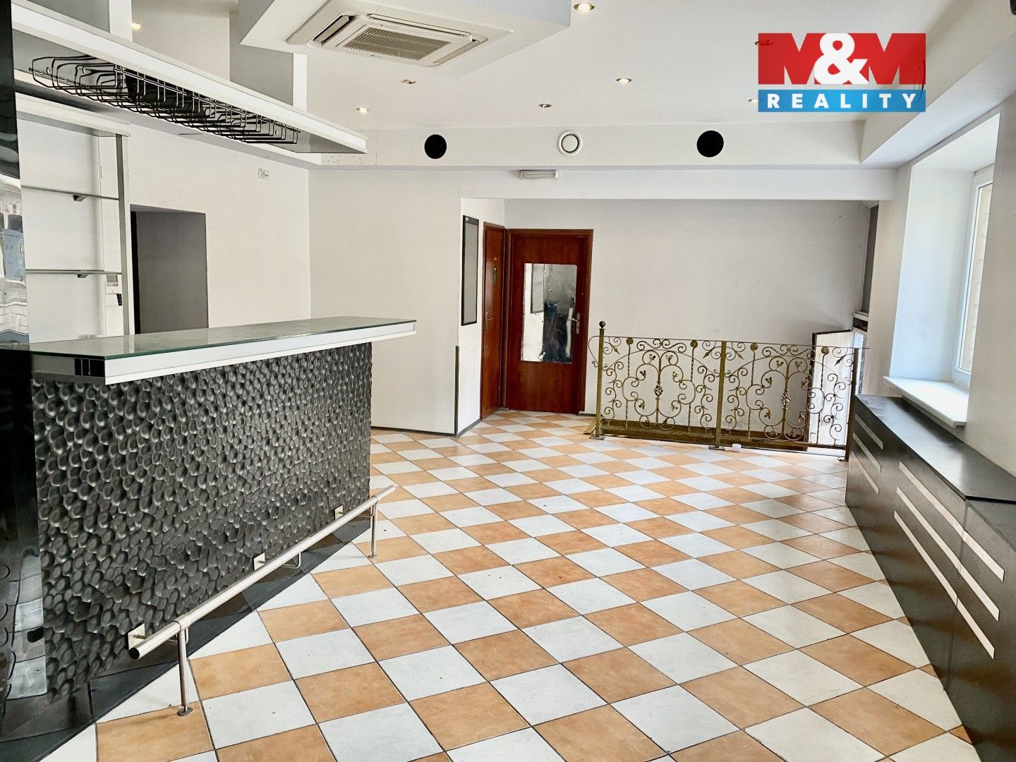 Pronájem komerčního prostoru 125 m² - foto 5