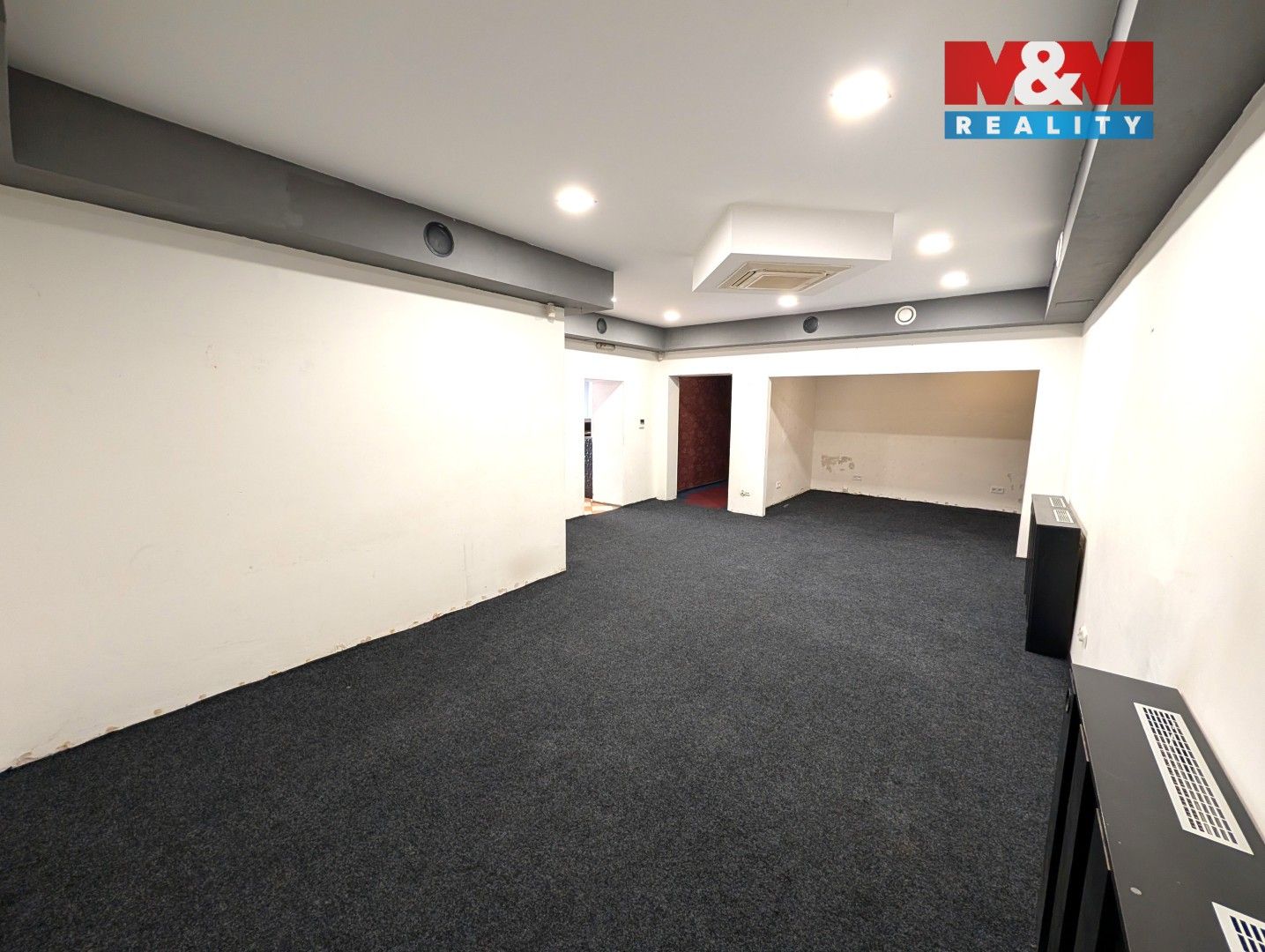 Pronájem komerčního prostoru 125 m² - foto 4