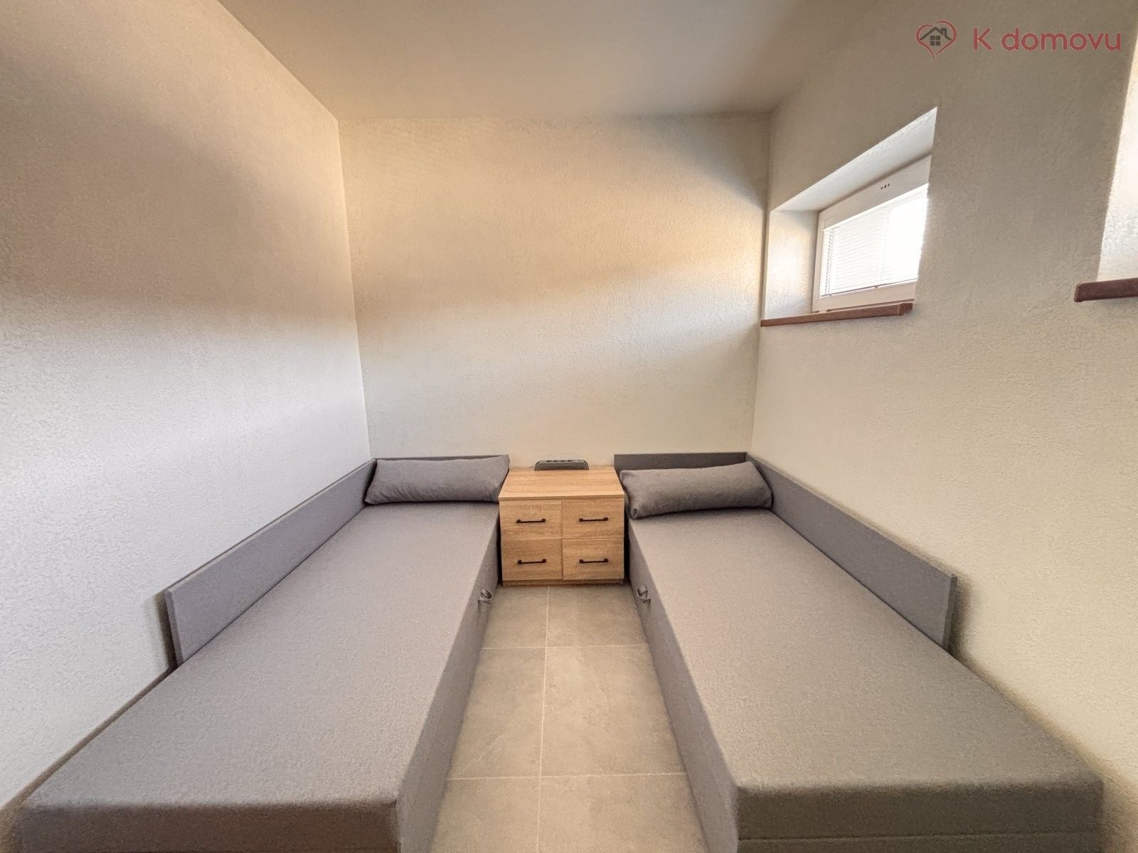 Pronájem komerčního prostoru 600 m² - foto 8