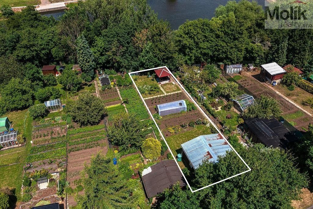 Prodej pozemku 360 m² - foto 4