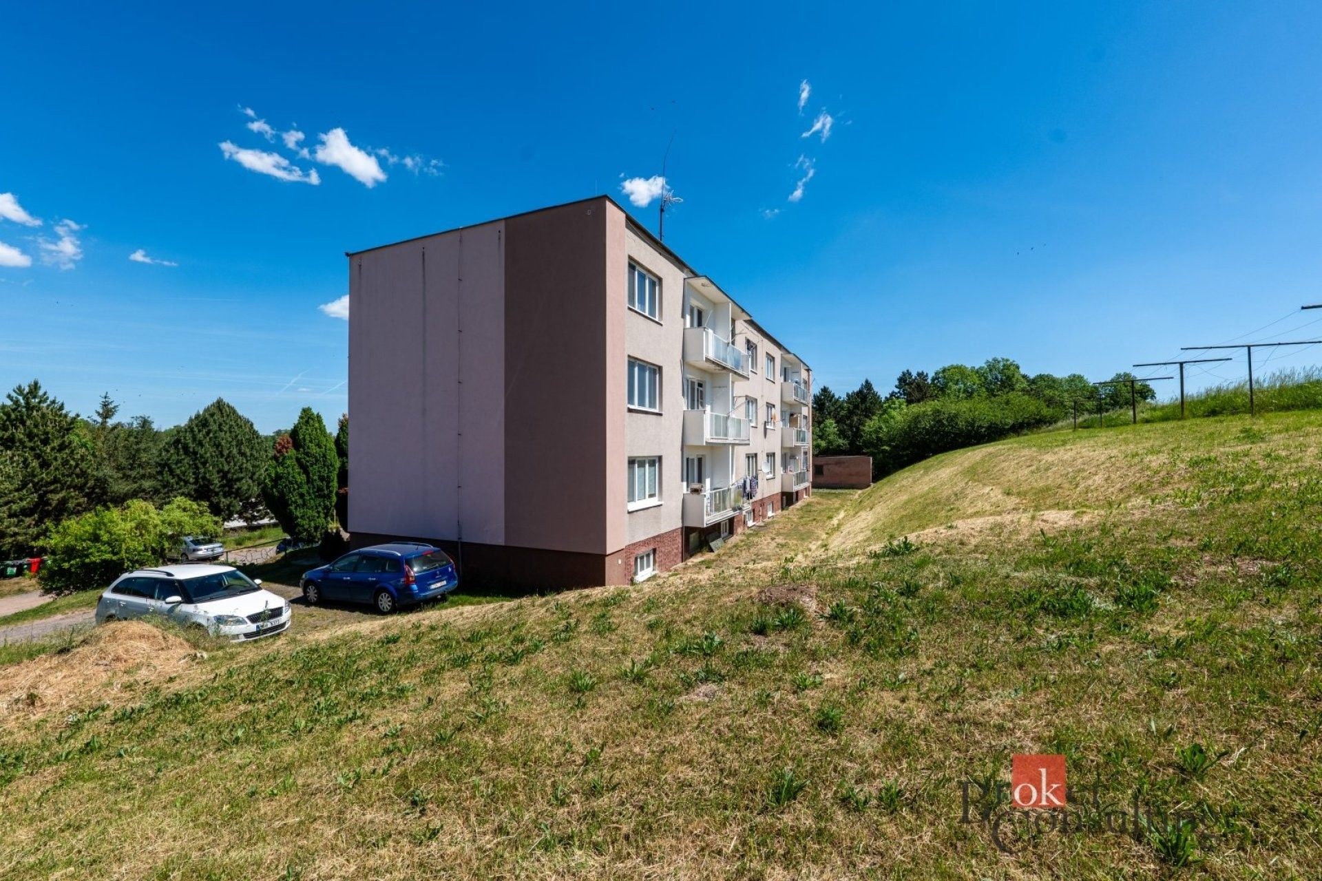 Prodej bytu 3+1 71 m² - foto 2