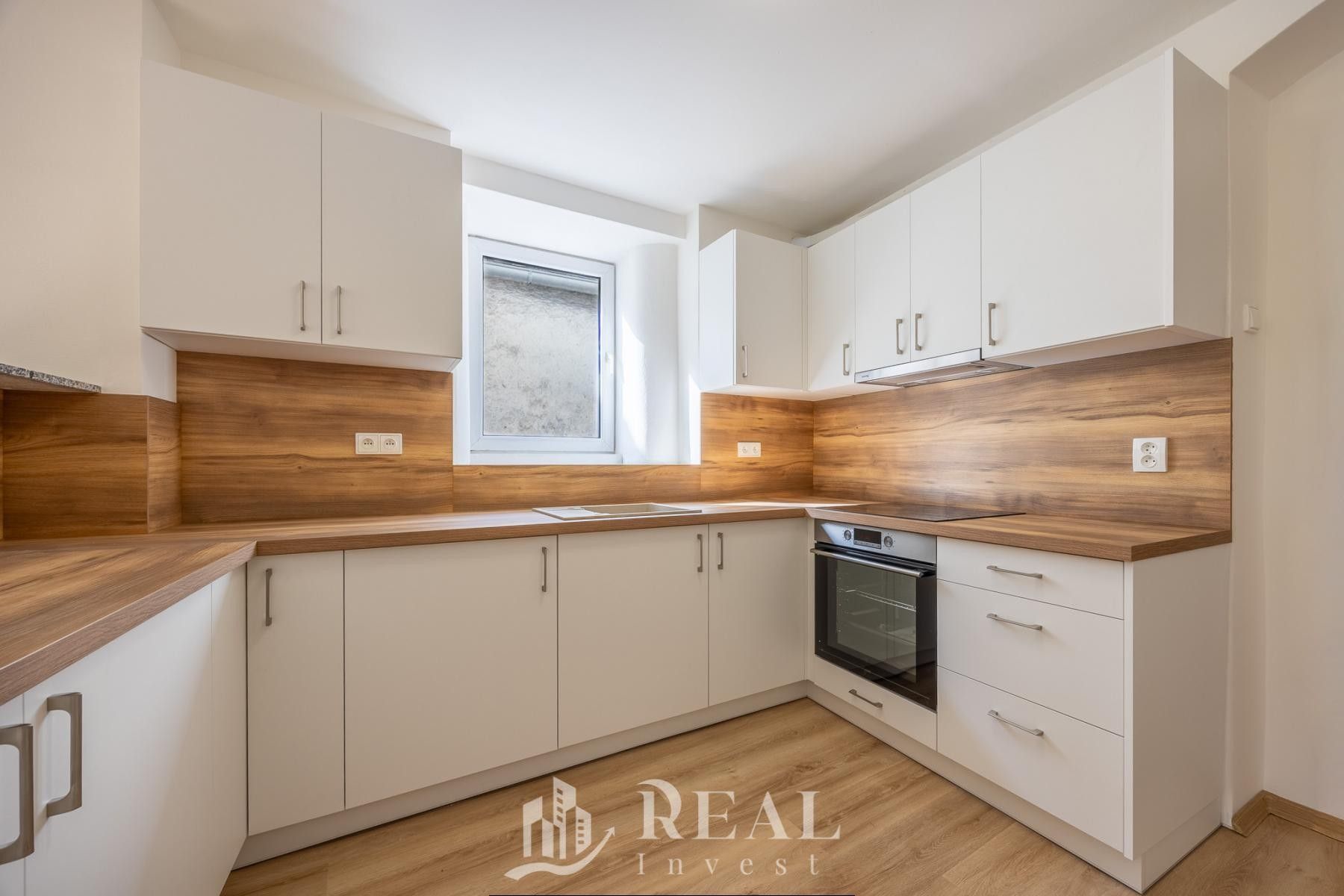 Prodej domu 85 m² - foto 2