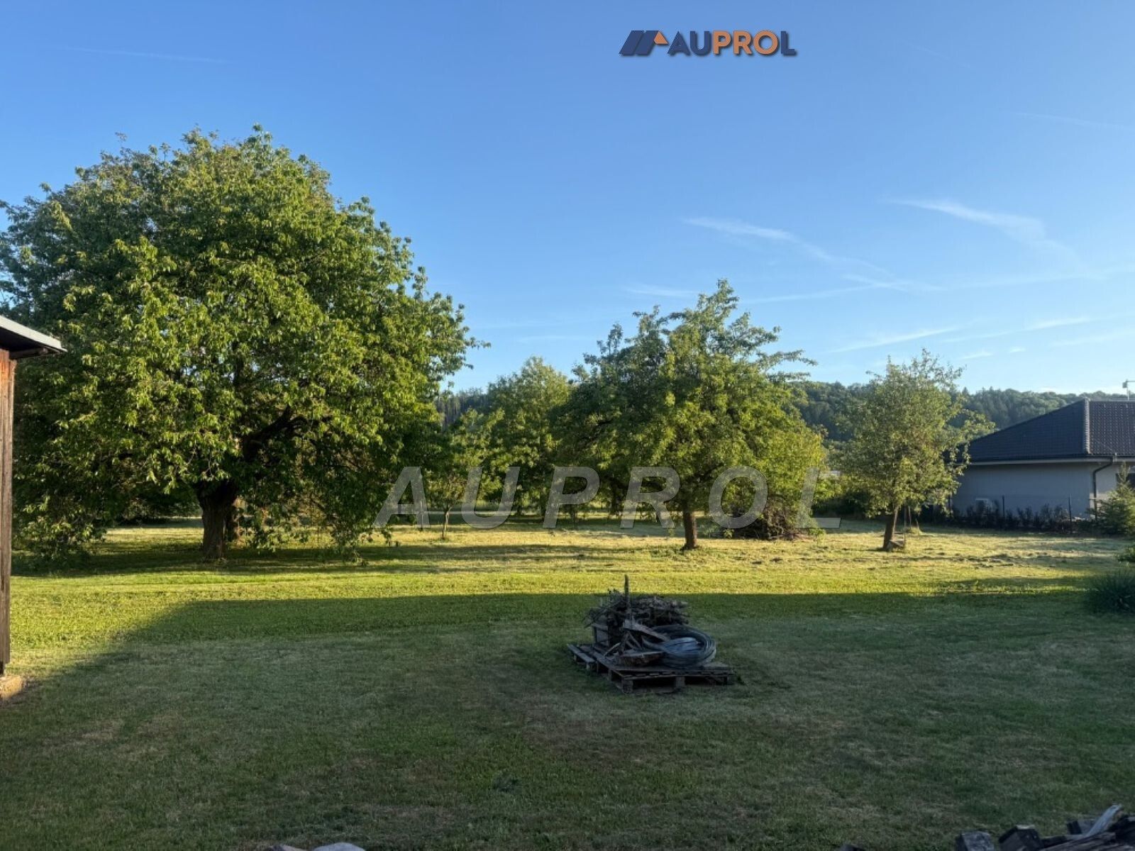 Prodej pozemku 1901 m² - foto 1