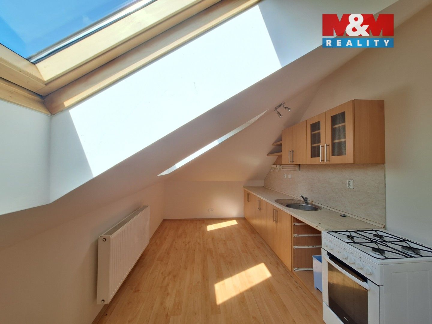 Prodej komerčního prostoru 310 m² - foto 6