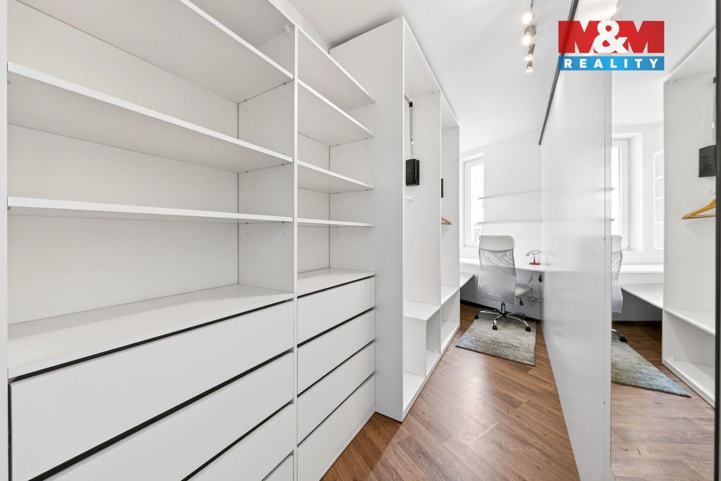 Prodej bytu 2+kk 53 m² - foto 3