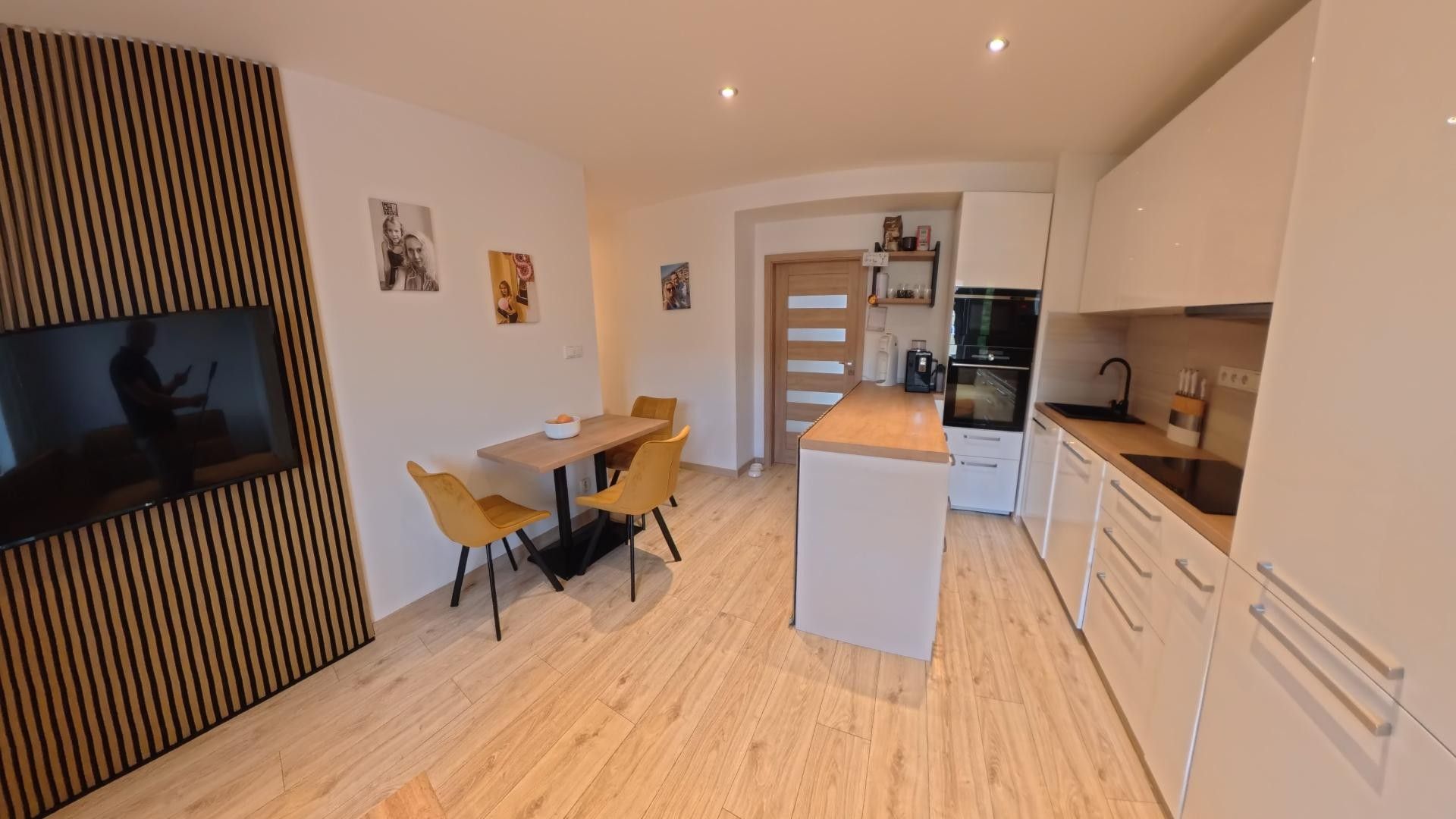 Prodej bytu 4+kk 87 m² - foto 3
