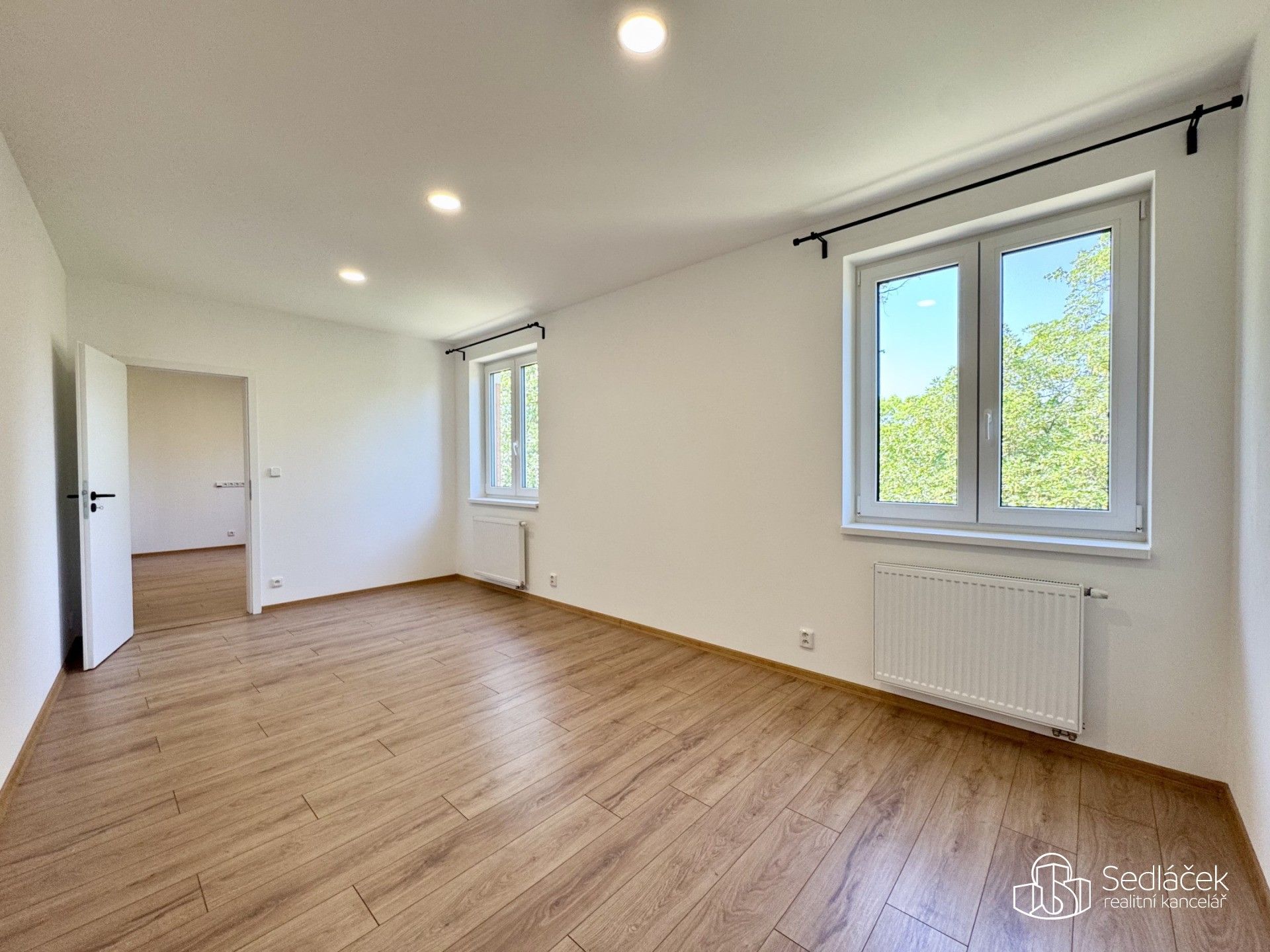 Pronájem bytu 3+kk 78 m² - foto 5