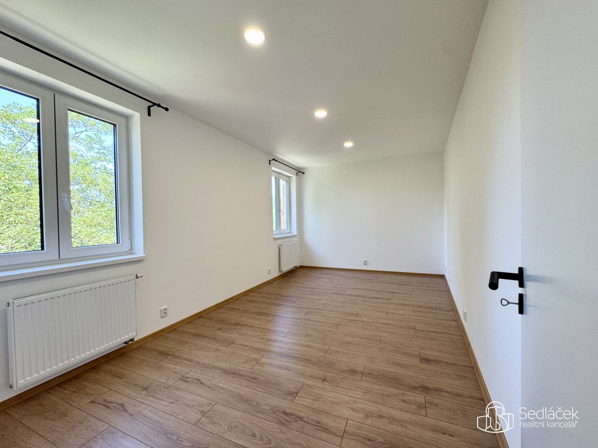 Pronájem bytu 3+kk 78 m² - foto 4