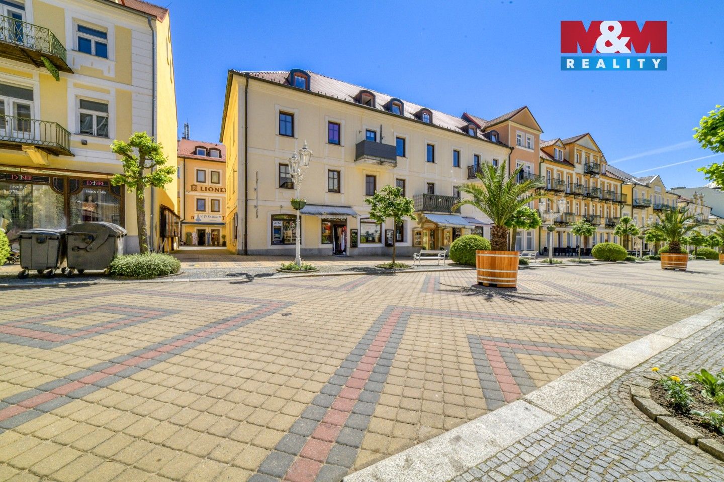 Pronájem bytu 3+1 81 m² - foto 11