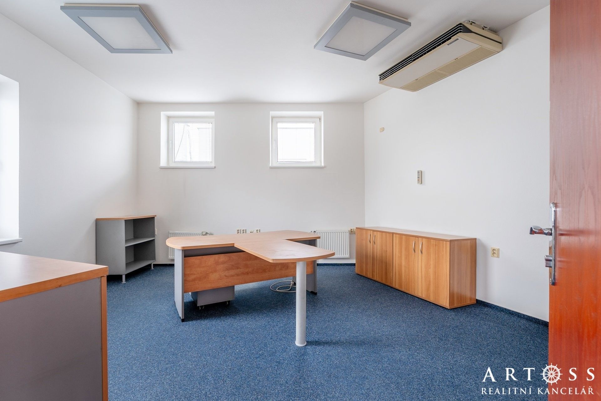 Pronájem komerčního prostoru 230 m² - foto 14