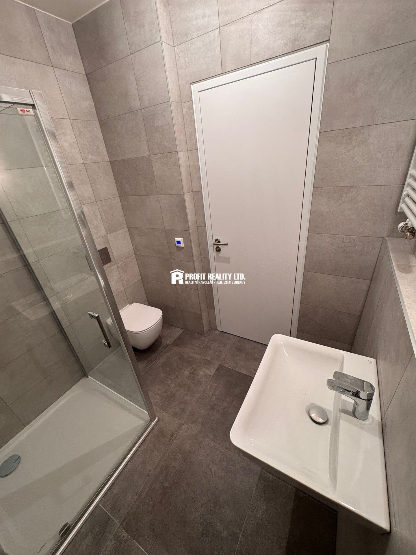 Pronájem bytu 2+kk 50 m² - foto 12