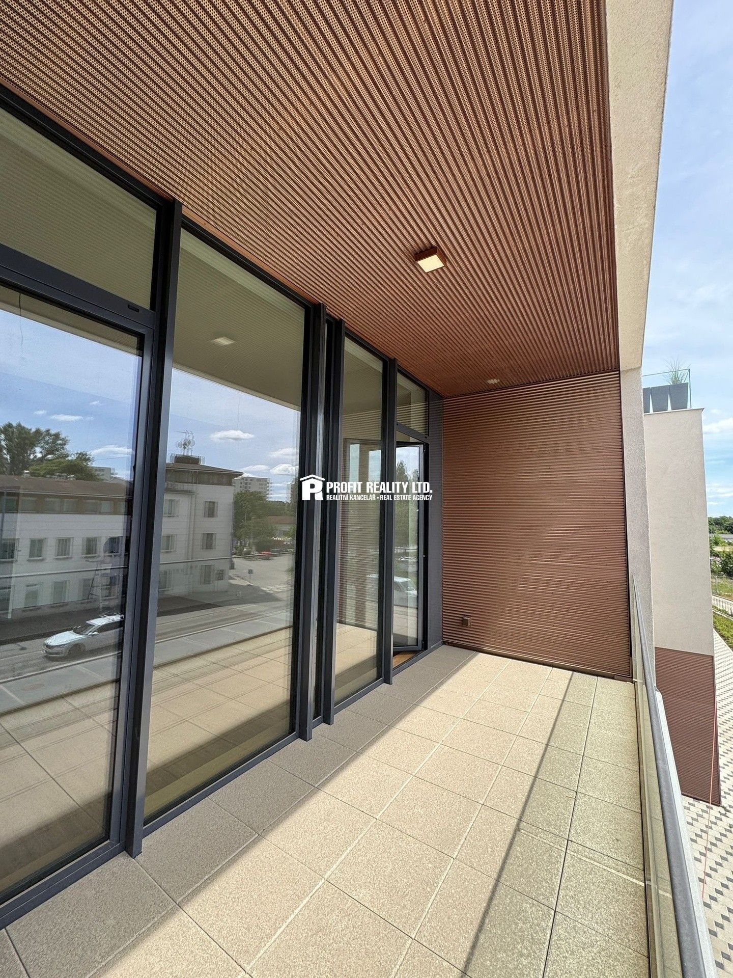 Pronájem bytu 2+kk 50 m² - foto 11
