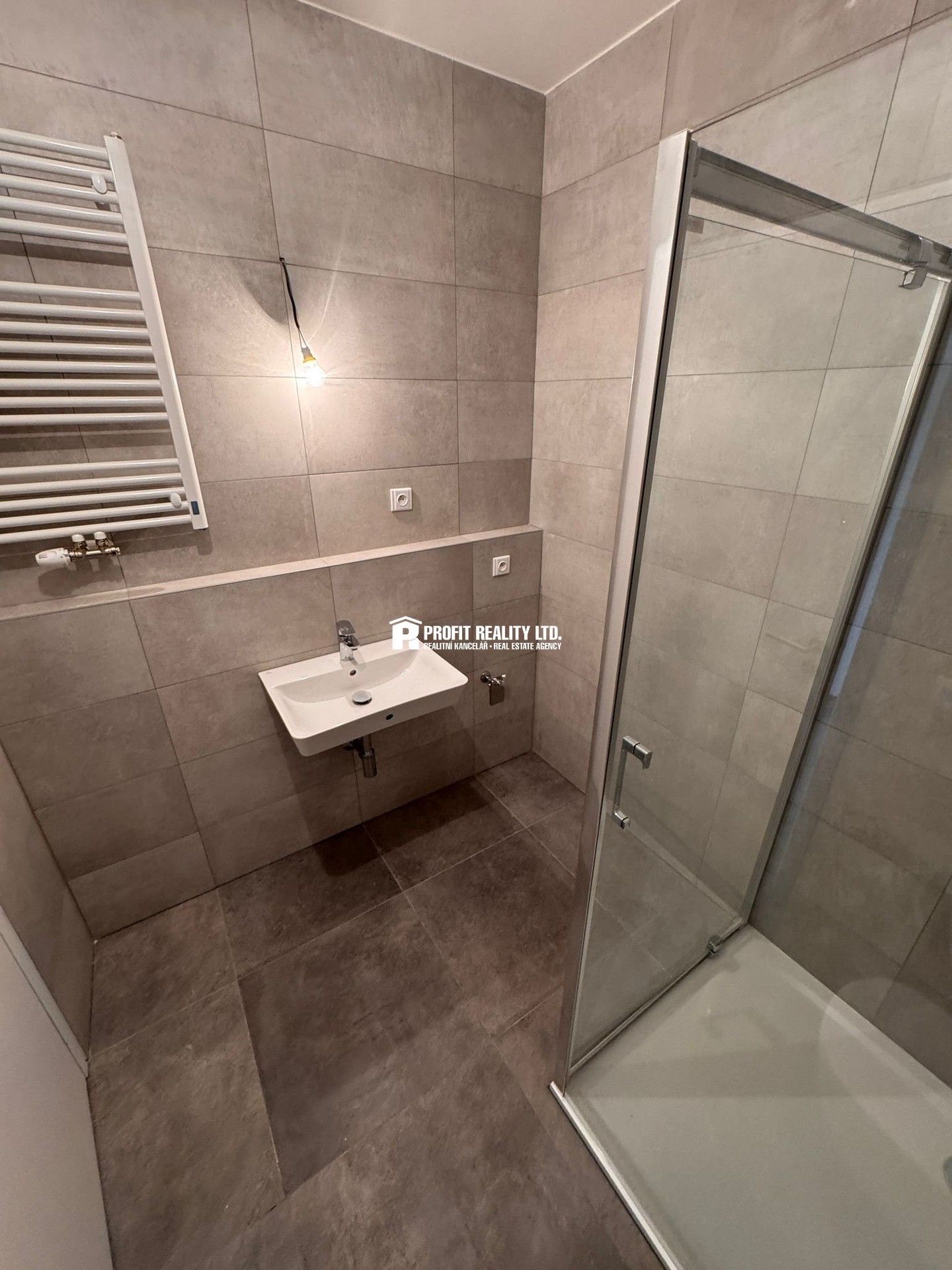 Pronájem bytu 2+kk 50 m² - foto 13