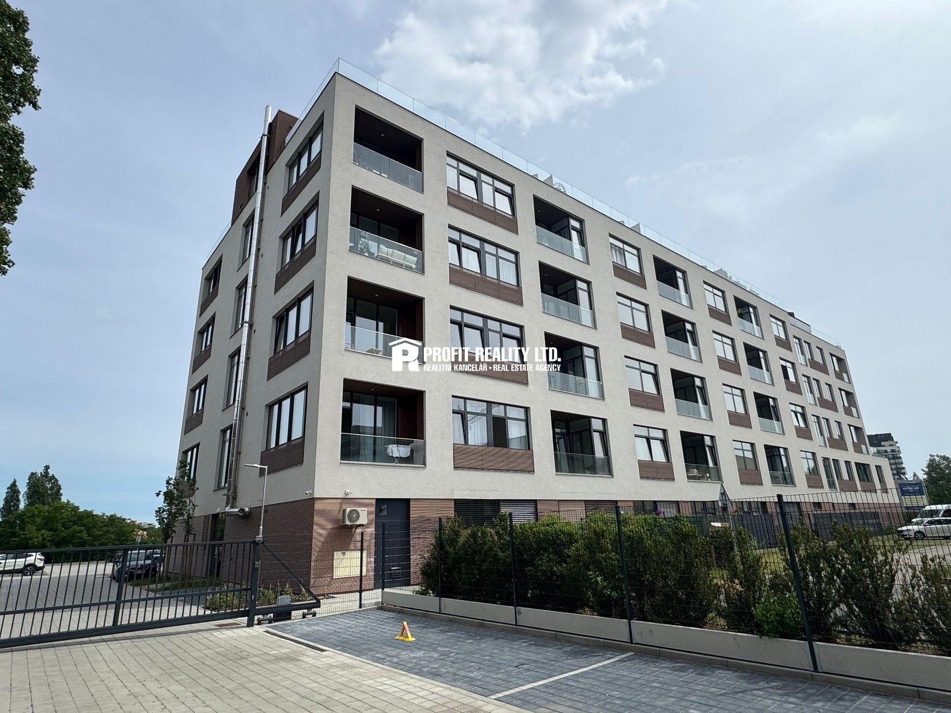 Pronájem bytu 2+kk 50 m² - foto 23