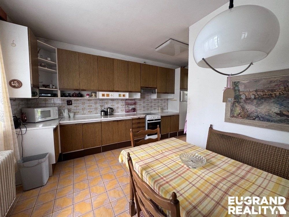 Prodej domu 197 m² - foto 4