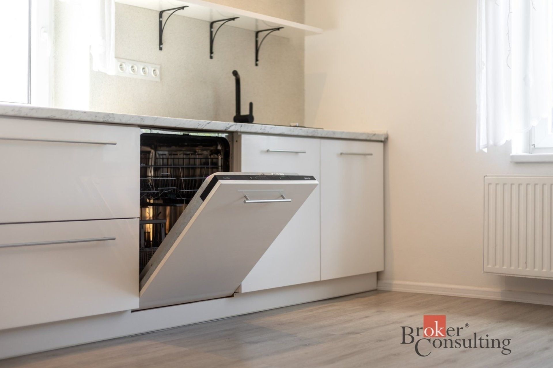 Prodej bytu 2+kk 56 m² - foto 3
