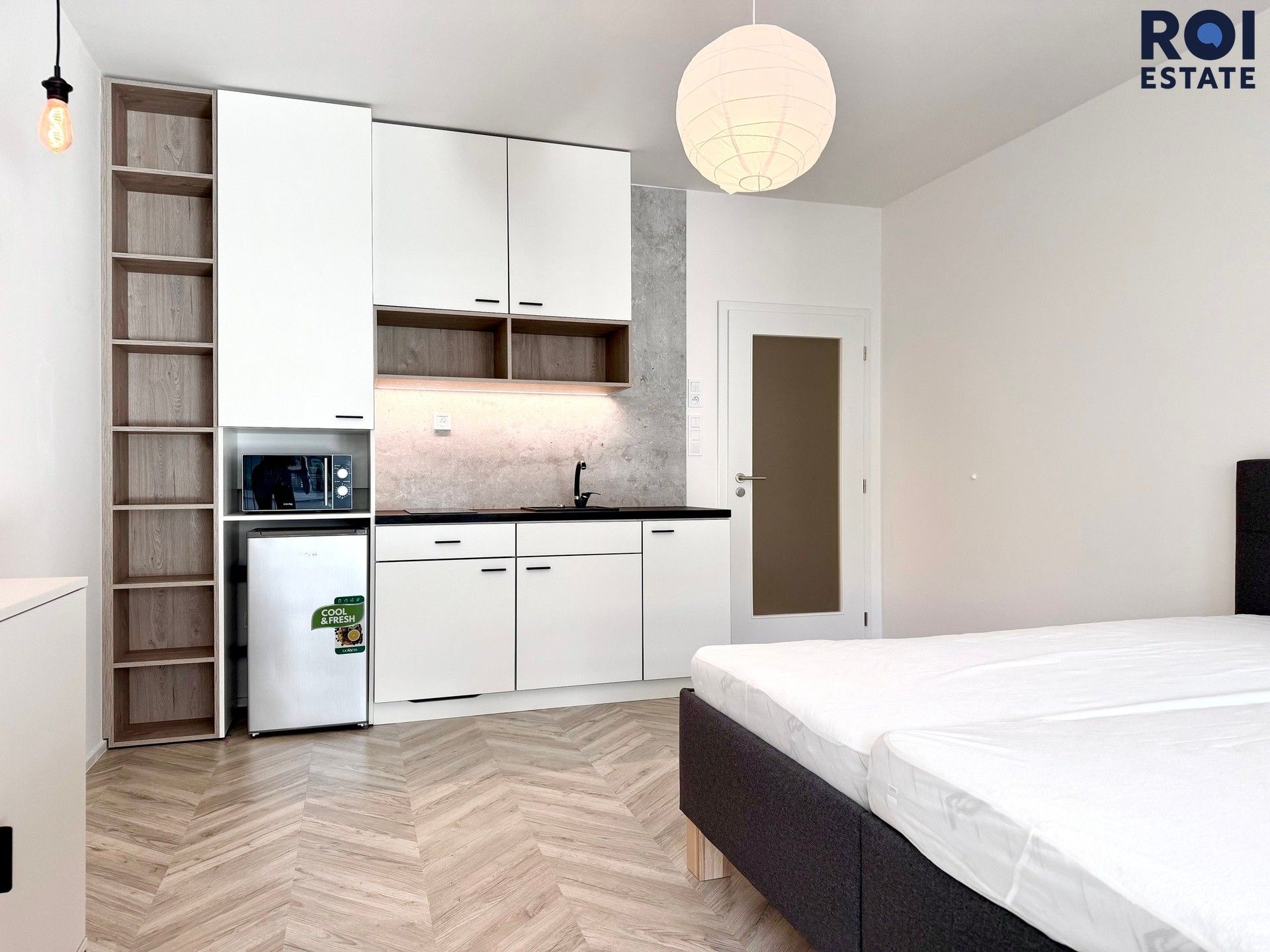 Pronájem bytu 1+kk 38 m² - foto 1