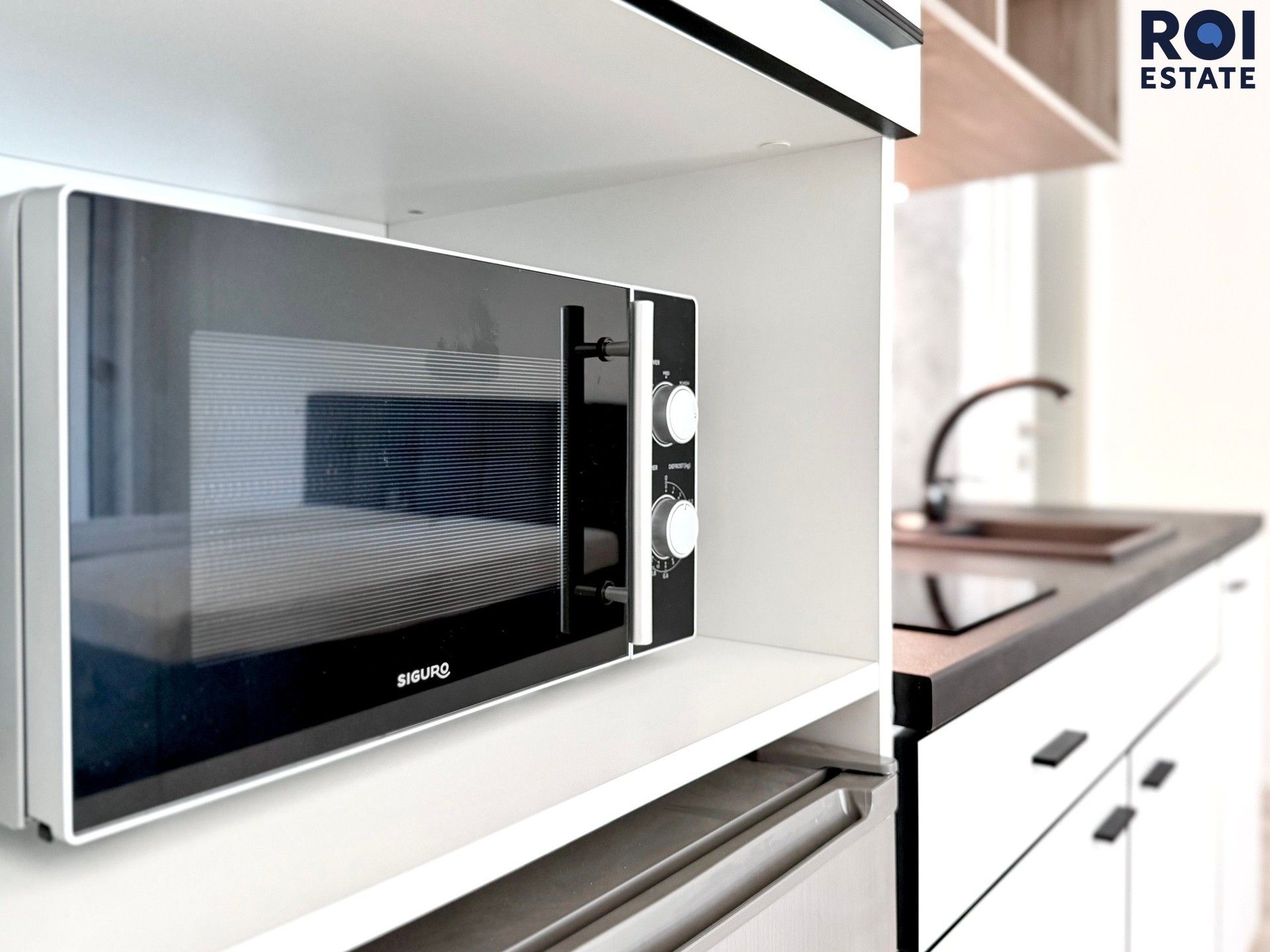 Pronájem bytu 1+kk 38 m² - foto 11