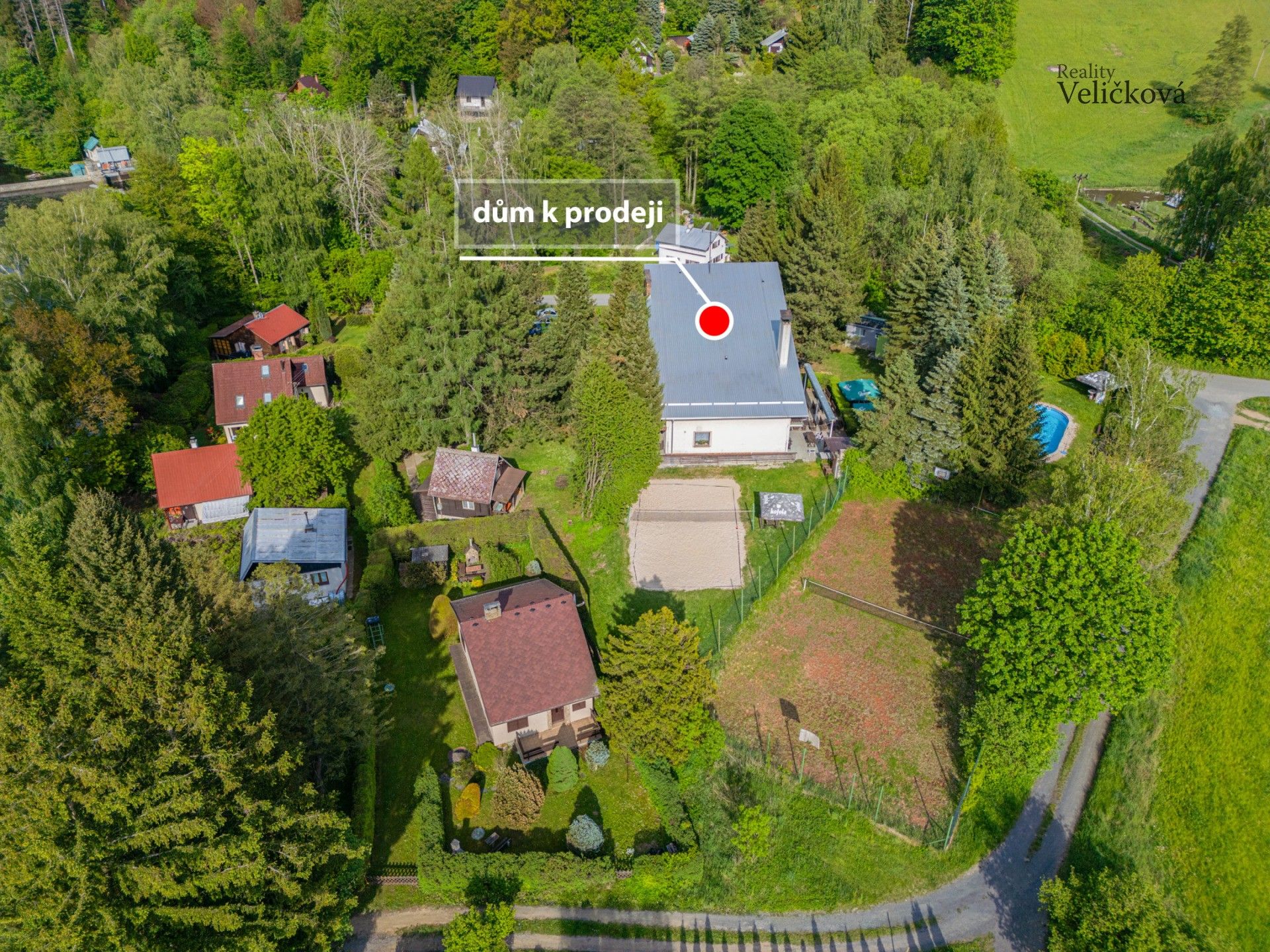 Prodej komerčního prostoru 700 m² - foto 14