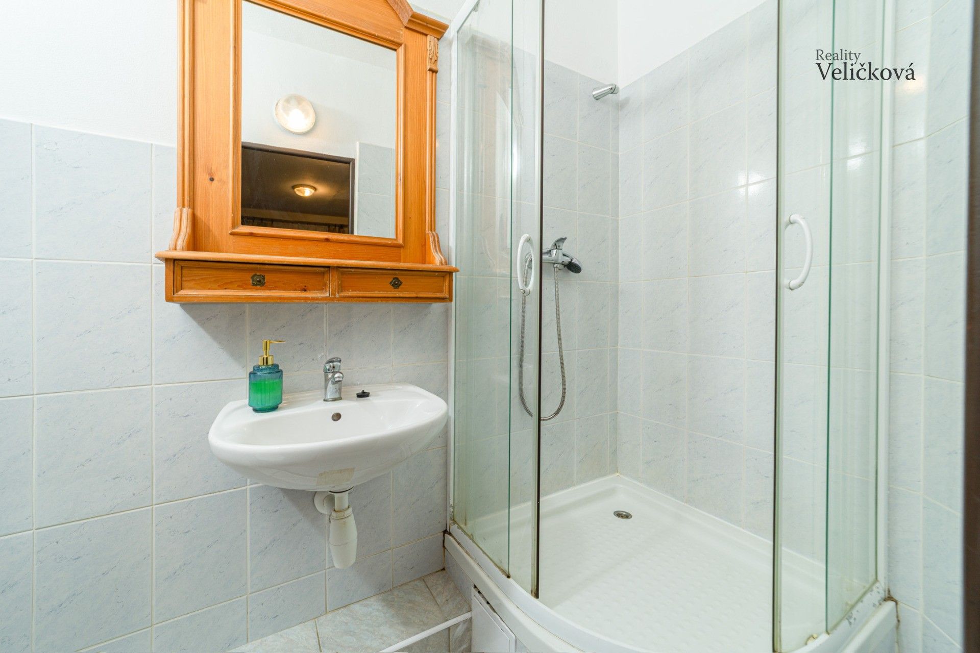 Prodej komerčního prostoru 700 m² - foto 30