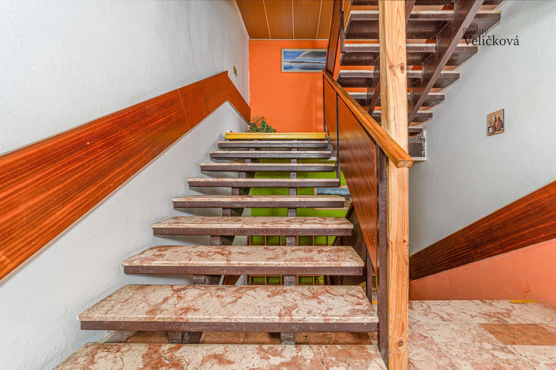 Prodej komerčního prostoru 700 m² - foto 31