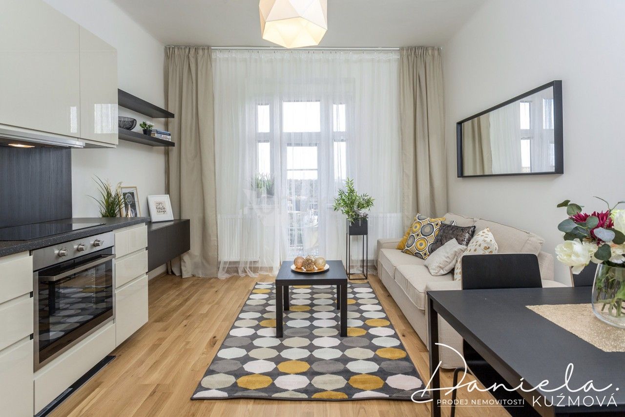 Pronájem bytu 2+kk 50 m² - foto 2