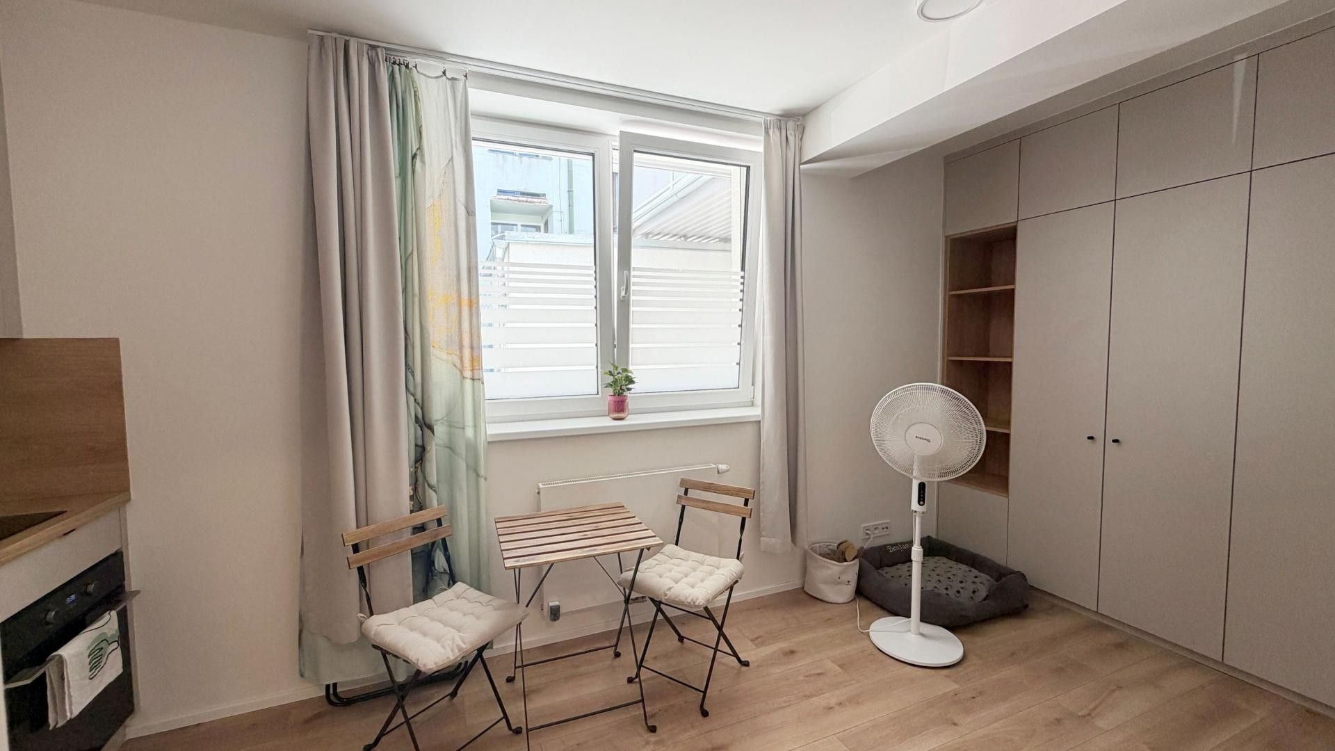 Pronájem bytu 1+kk 24 m² - foto 2