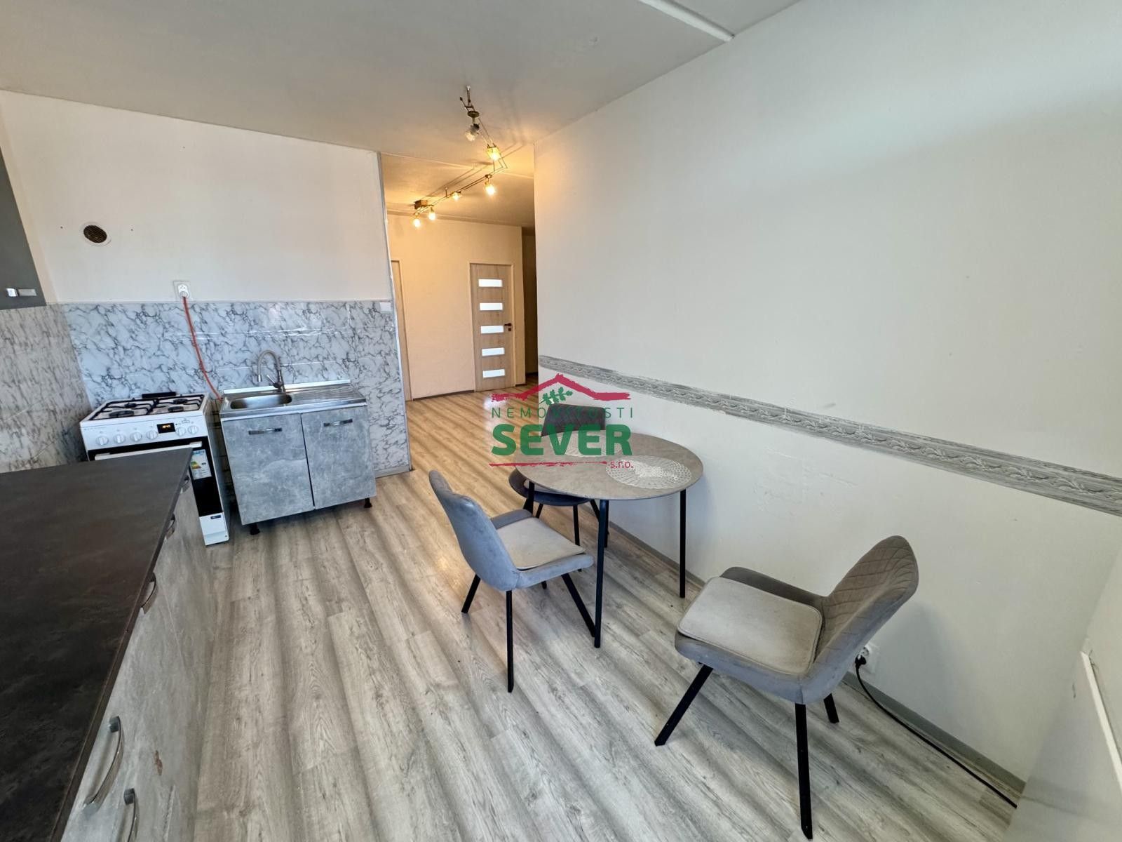Prodej bytu 3+1 69 m² - foto 4