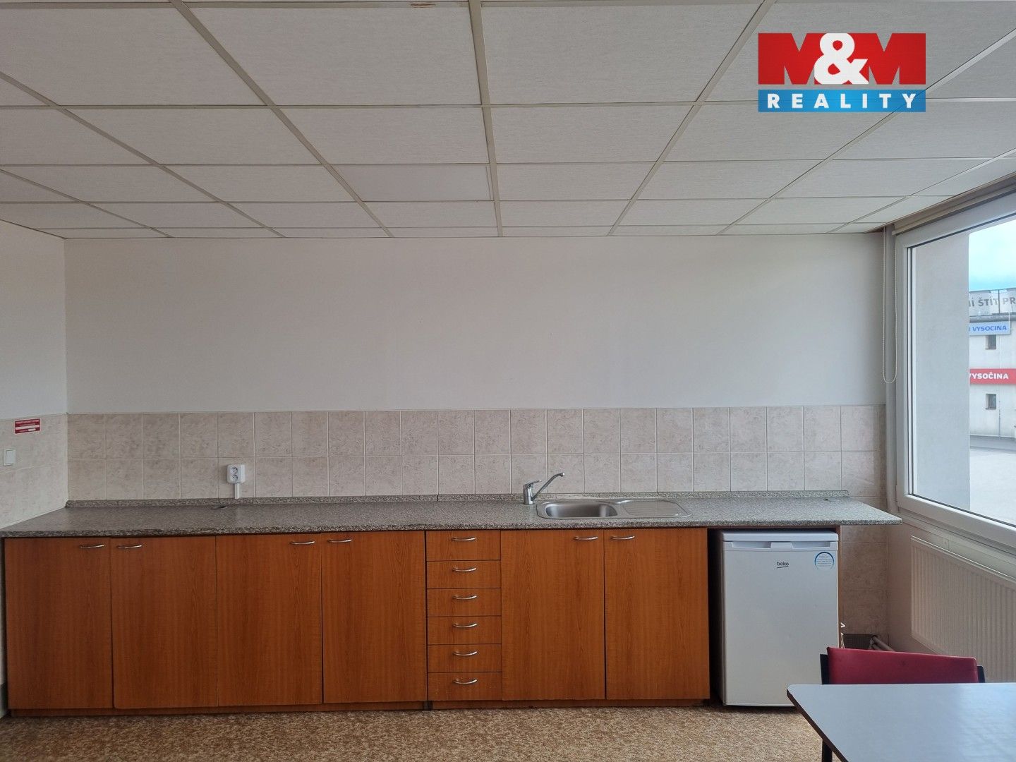 Pronájem komerčního prostoru 336 m² - foto 8