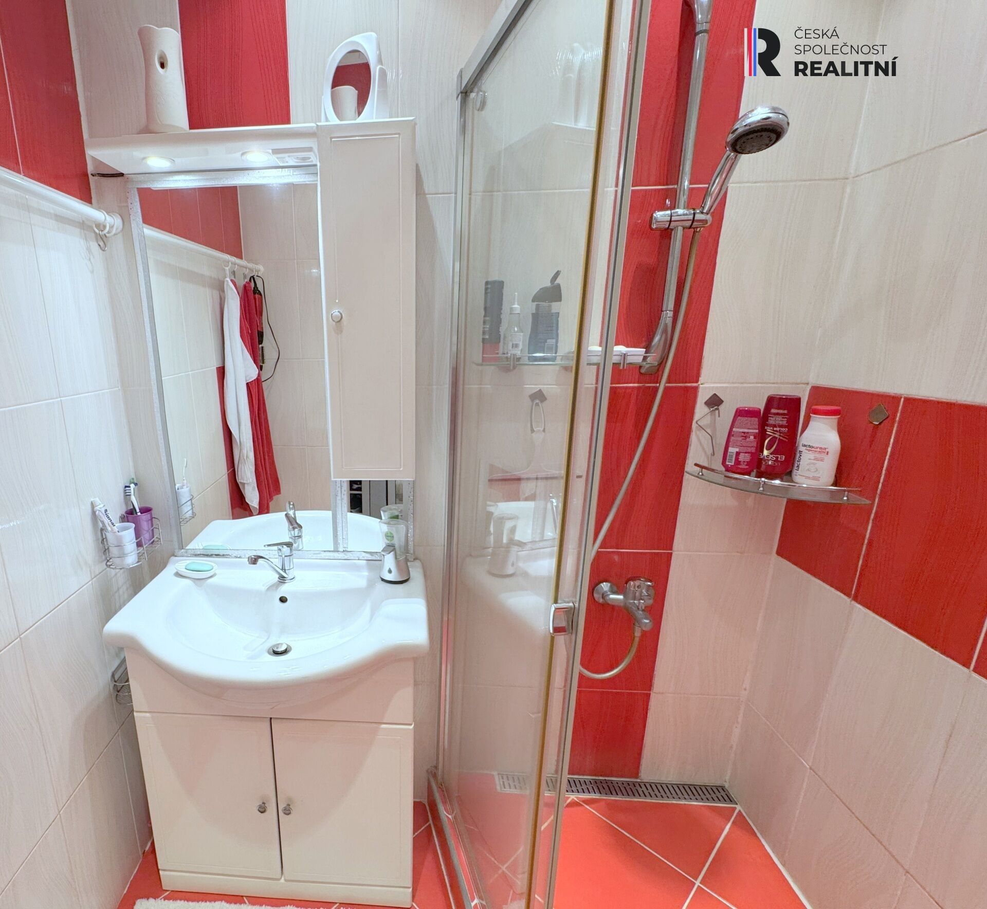 Prodej bytu 2+1 54 m² - foto 3