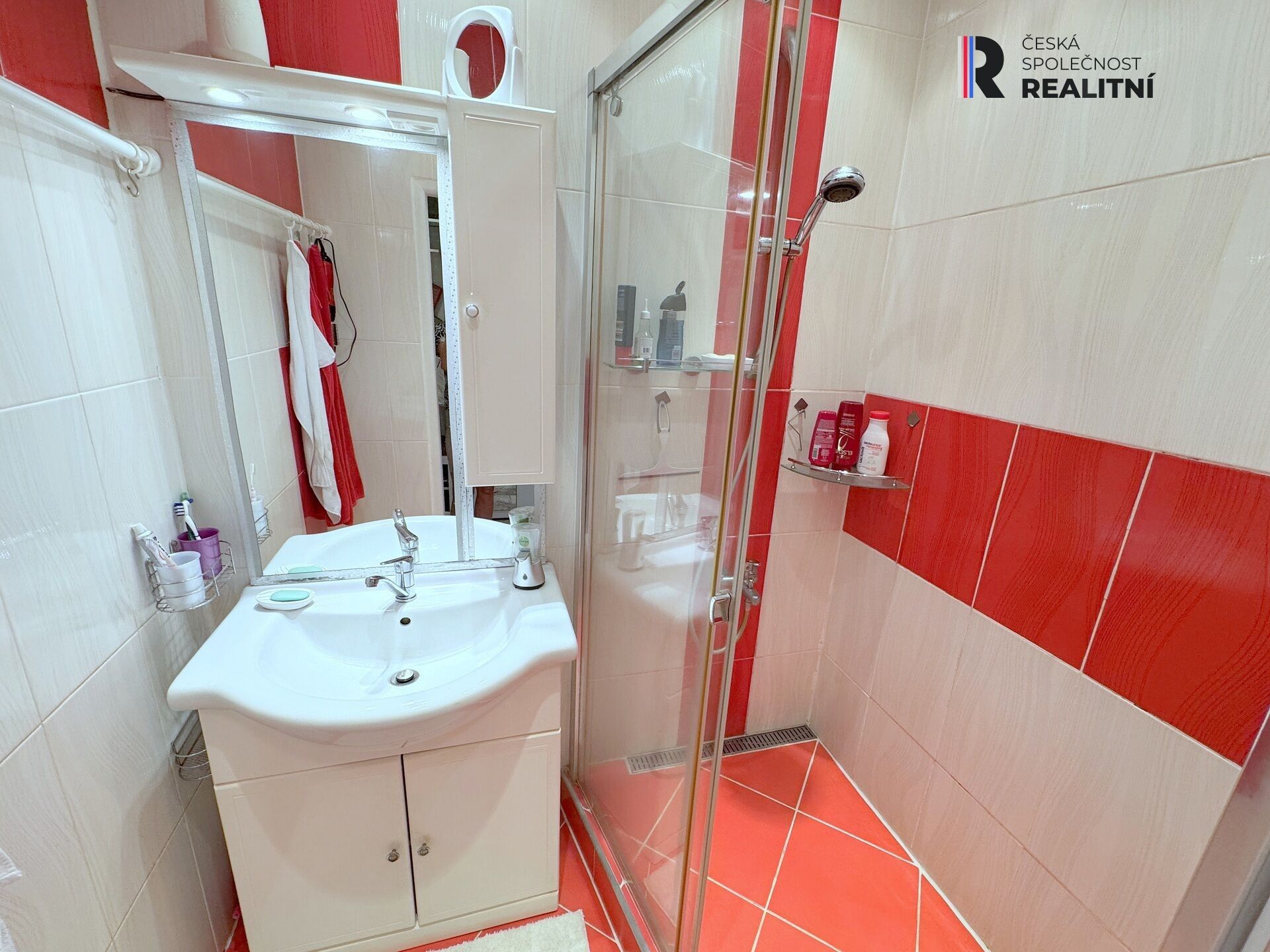 Prodej bytu 2+1 54 m² - foto 2