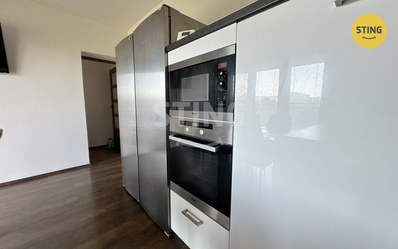 Pronájem domu 230 m² - foto 5