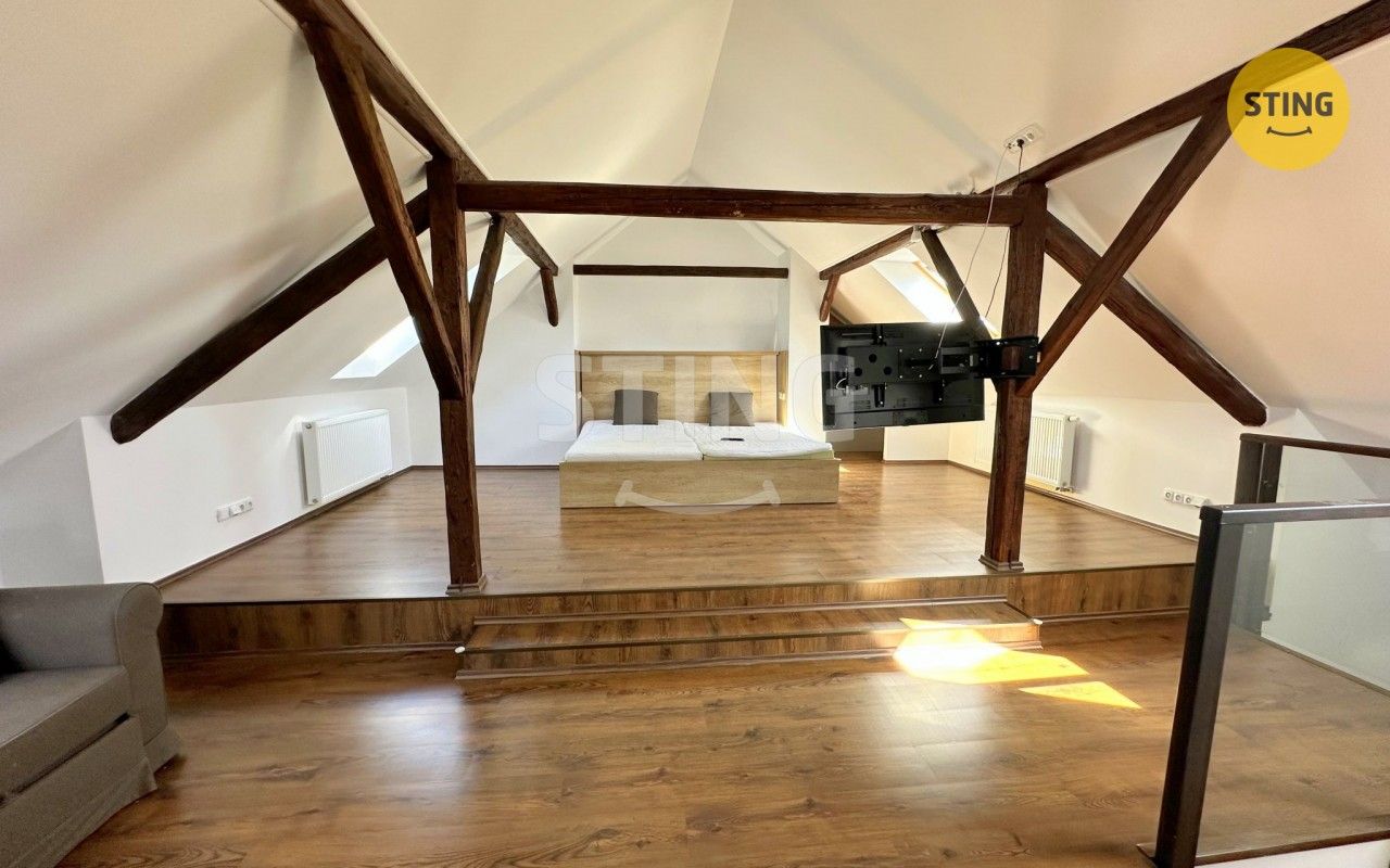 Pronájem domu 230 m² - foto 13
