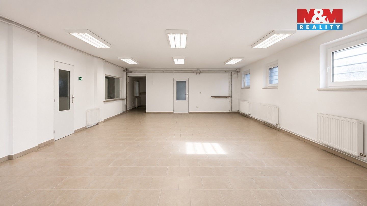 Pronájem komerčního prostoru 126 m² - foto 5