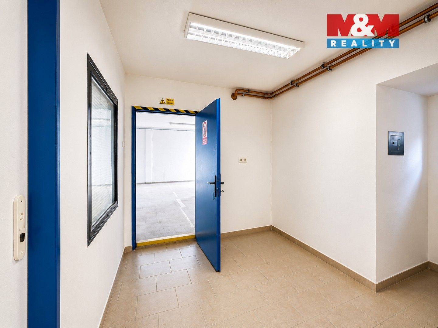 Pronájem komerčního prostoru 126 m² - foto 3